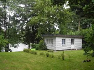 Häuschen über der Lanke - Altfriesack