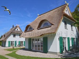 Drööm unter Reet 1 Comfortable holiday residence