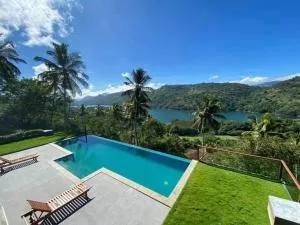 Par 5 Golf Villa - 迪加纳