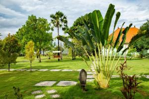 Retreat Villa Toraja Baturinggit