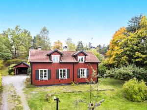 4 star holiday home in EKERÖ-By Traum