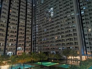 Condo UNIT-SM JAZZ RESIDENCES