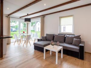 Brick Cottage near Baltic Sea and Windmill