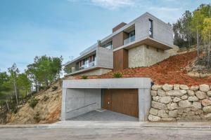 Casa de Romero by Aguilarent