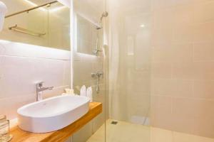 Luxury 1 BR Deluxe Twin Room NE68