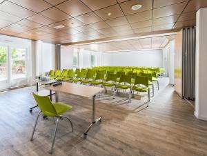 Hotels Kyriad Tours - Joue-Les-Tours : photos des chambres