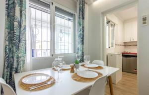 Gorgeous Apartment In Santa Pola