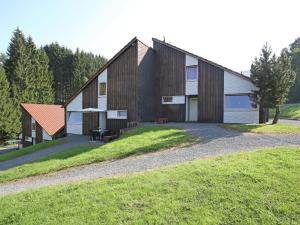 obrázek - Cosy holiday home in the Hochsauerland with terrace at the edge of the forest