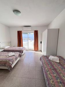 Garden View Apartment No 20