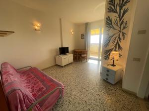 Villa Nave Trilocale con Terrazza Frontemare - Agenzia Cocal