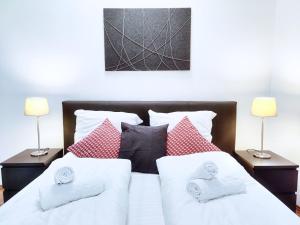 Großes modernes Loft mit Tischkicker, Billiard und Heimkino in Uni und Klinik Nähe