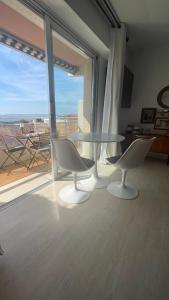 Studio Vue Mer - terrasse - parking - plage