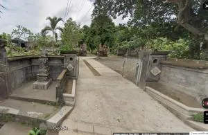 Kelod Kangin Guest House - Bringkit