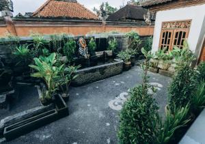 BALINESE HOUSE UBUD