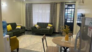 The Furnished Homes KE, Lake View & GYM
