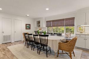 AmoroSEA - 1905 Bruce Drive