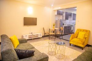 The Furnished Homes KE, Lake View & GYM