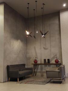 2 BR Condo Free Wifi & Netflix - Circulo Verde, Eastwood Libis, Quezon City