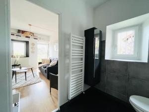 Appartements Charmante maisonnette avec terrasse et jolie vue - 5 min a pied du lac : photos des chambres