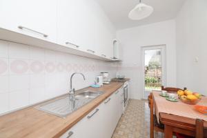 One bedroom apartment Dragica