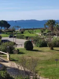 Studio plage de l'argentiére LA LONDE LES MAURES - Cité des Bormettes