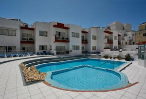 Garden View Apartment No 20