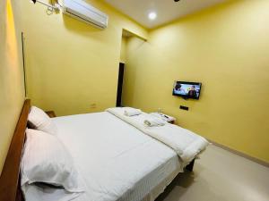 Kihim Paradise Beach & Resort