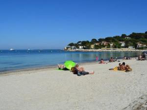 Appartements Studio agreable avec loggia, garage et plage a proximite - 2 couchages, Golfe-Juan - FR-1-252-62 : Appartement (2 Adultes)