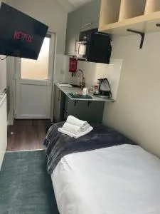 Anchor Annex - Siston