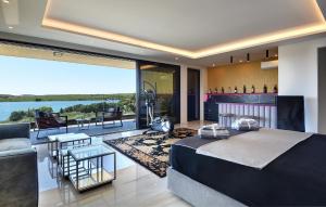 Awesome Home In Medulin