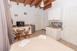 [Centro Storico] Redmood House a 5 min dal mare, Wi-Fi, AC e Netflix