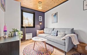 3 Bedroom Nice Home In Vig