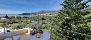 The Sunny Side - (( Lerë ))