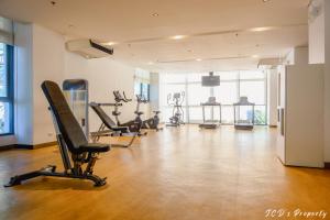 56sqm 2BR Condo at Mactan Newtown Pool and Beach Access!