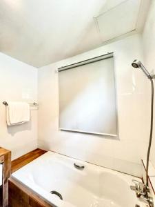 Lay Back Villa C2 with Kitchen & High speed Internet