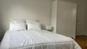 Villas Villa, centre-ville, Paris, Disneyland, Ascenseur, Parkings : photos des chambres