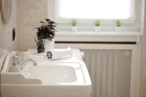 [New Modern Flat] 10 minutes walk from Central Station