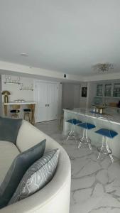 Serenity Seabreeze Vacation Rental 2B 2Ba OF Cherry Grove