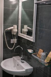 Doppel-/Zweibettzimmer mit eigenem Bad