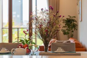 Metropole Thu Thiem-2 Br Apartment in the center -River view & Luxury