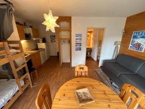 Studio 4 personnes Orelle 3 Vallées - Spa & Piscine - Apt 005