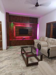 Dhruva Villa