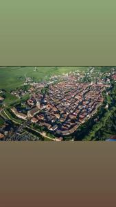 Appartements Escapade en Alsace - gite de charme pour deux a Bergheim : photos des chambres