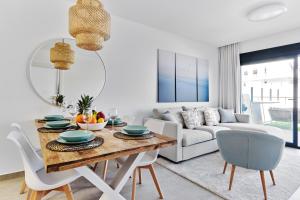 Playa Carabassi Sea View Apartment in Gran Alacant, Large Terrace