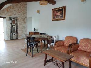 B&B / Chambres d'hotes Les Chaumes Violettes : photos des chambres