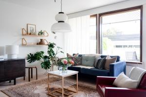 Photographers house close to the metro