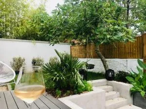 Maison lumineuse de 100m2 avec jardin et parking. - Rueil-Malmaison