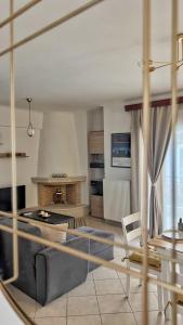 H&H cozy retreat ,Fireplace and Parking - 4hvězdičkové hotely ve městě Pireus