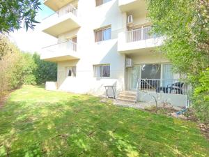 The address compound Families only