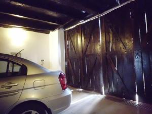 WOODEN CHALET ON THE RIVER BANKS